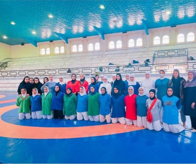 رقابت دختران کشتی‌گیر خوزستانی در مسابقات آلیش کشور